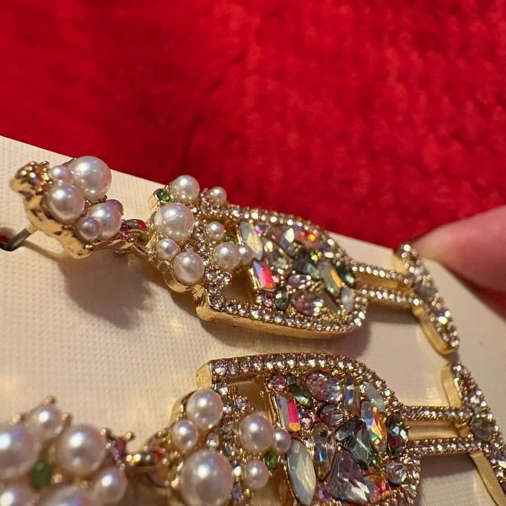 Elegant Gold and Multicolor Crystal Earrings - Picture 4 of 6